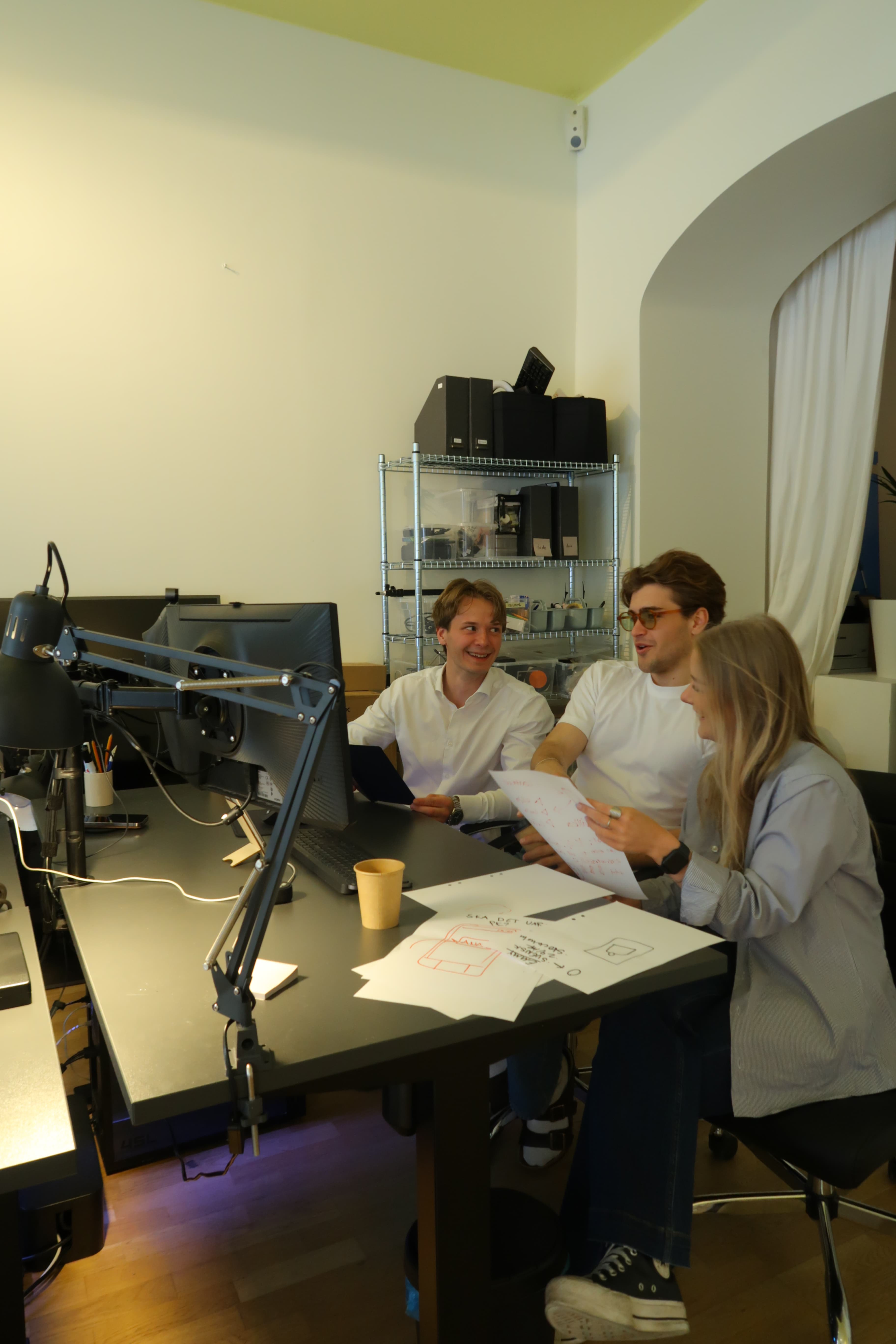 Our team collaborating on innovative projects - Image 7